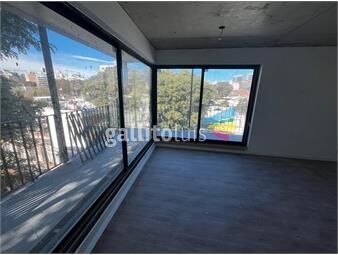 https://www.gallito.com.uy/1er-piso-de-2-dormitorios-con-cochera-y-amplia-terraza-a-e-inmuebles-25907007