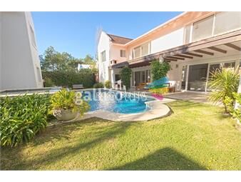 https://www.gallito.com.uy/casa-de-5-dormitorios-en-venta-montoya-inmuebles-25992515