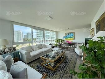 https://www.gallito.com.uy/venta-apartamento-2-dormitorios-playa-brava-punta-del-este-inmuebles-19239233