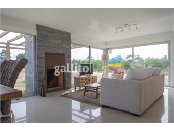 https://www.gallito.com.uy/casa-playa-brava-inmuebles-23782926