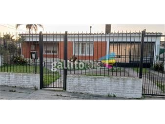 https://www.gallito.com.uy/alquiler-de-casa-en-carrasco-inmuebles-25984949