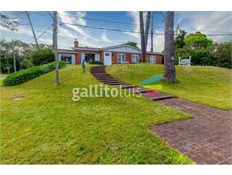 https://www.gallito.com.uy/alquiler-casa-en-san-rafael-playa-brava-5-dormitorios-inmuebles-25992571