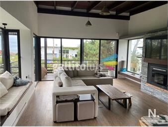 https://www.gallito.com.uy/venta-casa-de-3-dormitorios-en-montoya-punta-del-este-con-p-inmuebles-26004705