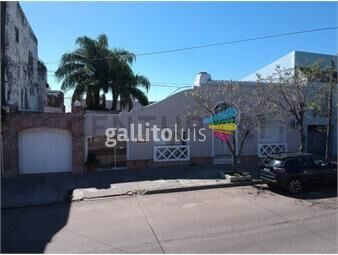 https://www.gallito.com.uy/excelente-casa-con-piscina-en-centro-de-artigas-inmuebles-24086475