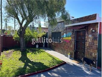 https://www.gallito.com.uy/venta-casa-3-dor-1-baño-con-jardin-y-fondo-mas-parrillero-inmuebles-24544153