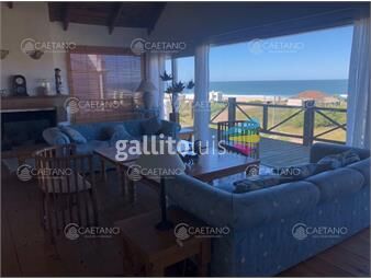 https://www.gallito.com.uy/casas-en-montoya-en-tres-plantas-con-excelente-vistas-al-ma-inmuebles-20823224