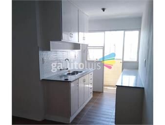 https://www.gallito.com.uy/apartamento-en-venta-de-tres-dormitorios-con-garaje-en-poci-inmuebles-26007792