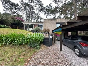 https://www.gallito.com.uy/vende-casa-muy-linda-en-pinares-punta-del-este-inmuebles-25985076