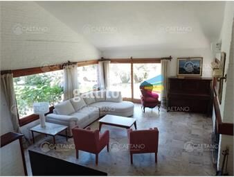 https://www.gallito.com.uy/alquiler-temporal-casa-4-dormitorios-playa-brava-punta-de-inmuebles-26015956