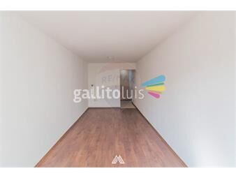 https://www.gallito.com.uy/venta-apto-1-ambiente-tres-cruces-uss-77000-inmuebles-26016155