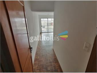 https://www.gallito.com.uy/venta-apartamento-en-malvin-2-dormitorios-sobre-rambla-inmuebles-26016336