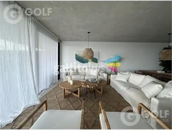 https://www.gallito.com.uy/venta-de-penthouse-de-3-dormitorios-mas-servicio-en-mananti-inmuebles-26018947