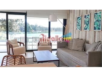 https://www.gallito.com.uy/apartamento-en-venta-2-dormitorios-en-crystal-view-punta-inmuebles-25954986