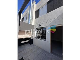 https://www.gallito.com.uy/venta-duplex-2-dorm-cochera-con-renta-la-comercial-inmuebles-26030059