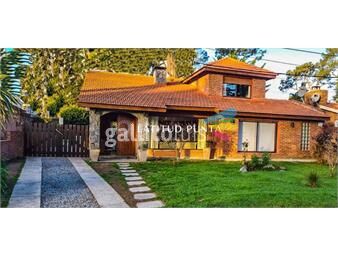 https://www.gallito.com.uy/casa-4-dormitorios-mansa-inmuebles-26032858