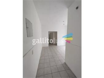 https://www.gallito.com.uy/apartamento-en-la-blanqueada-con-patio-acepta-banco-inmuebles-26004335