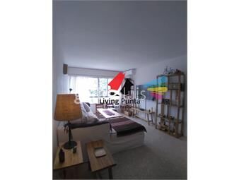 https://www.gallito.com.uy/apartamento-en-alquiler-en-pleno-centro-inmuebles-26040017