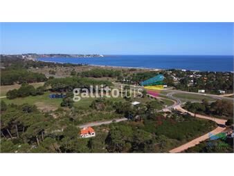 https://www.gallito.com.uy/venta-de-terreno-en-club-del-lago-cerca-de-la-playa-inmuebles-23472504