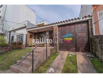 https://www.gallito.com.uy/venta-casa-3-dormitorios-garaje-parrila-buceo-inmuebles-26041468