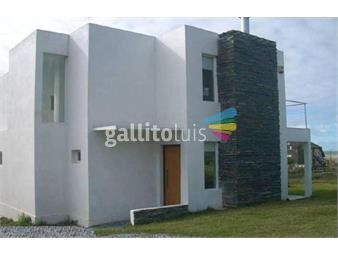 https://www.gallito.com.uy/3-dormitorios-calle-11-inmuebles-23781668