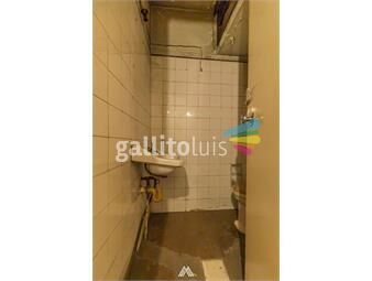 https://www.gallito.com.uy/amplio-local-comercial-sobre-avenida-rivera-inmuebles-26030008