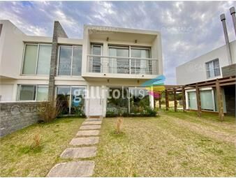 https://www.gallito.com.uy/alquiler-temporal-casa-3-dormitorios-playa-brava-punta-del-inmuebles-26042145