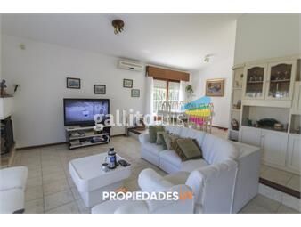 https://www.gallito.com.uy/casa-3-dorm-dep-inmuebles-25855411