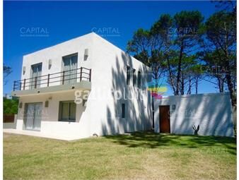 https://www.gallito.com.uy/casa-en-alquiler-4-dormitorios-a-dos-cuadras-de-la-playa-inmuebles-24471470