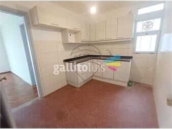 https://www.gallito.com.uy/alquiler-ciudad-vieja-apartamento-pb-2-dor-y-patio-inmuebles-26049850