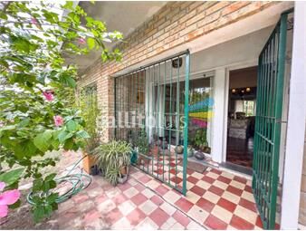 https://www.gallito.com.uy/venta-casa-tres-dormitorios-barbacoa-carrasco-inmuebles-25880859