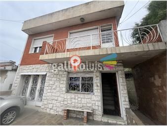 https://www.gallito.com.uy/casa-en-planta-alta-2-dormitorios-terraza-sin-gastos-la-tej-inmuebles-25944732