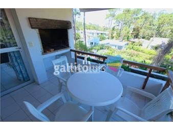 https://www.gallito.com.uy/apartamento-en-venta-3-dormitorios-playa-mansa-inmuebles-23926610