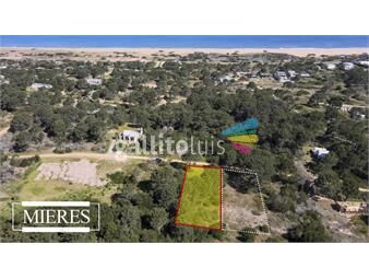 https://www.gallito.com.uy/lote-de-1686-mts2-en-arenas-de-jose-ignacio-inmuebles-22174075