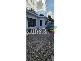 https://www.gallito.com.uy/hermoso-ph-en-medanos-de-solymar-2-dorm-2baãos-completos-inmuebles-25603838