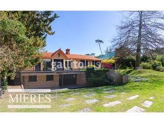 https://www.gallito.com.uy/venta-casa-6-dormitorios-playa-mansa-inmuebles-24219977