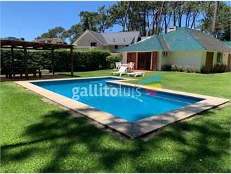 https://www.gallito.com.uy/alquiler-temporario-de-casa-de-tres-dormitorios-con-piscina-inmuebles-26089821