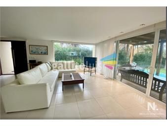 https://www.gallito.com.uy/venta-de-casa-4-dormitorios-en-punta-del-este-maldonado-inmuebles-25033580