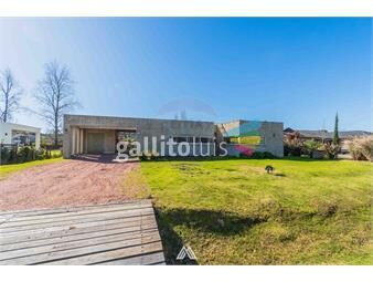 https://www.gallito.com.uy/alquiler-casa-en-altos-de-la-tahona-inmuebles-26114193