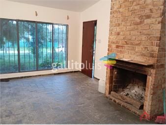 https://www.gallito.com.uy/casa-en-alquiler-de-2-dormitorios-c-cochera-en-el-pinar-inmuebles-26117425