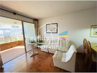 https://www.gallito.com.uy/venta-apartamento-1-dormitorio-y-medio-frente-al-mar-en-man-inmuebles-26122222