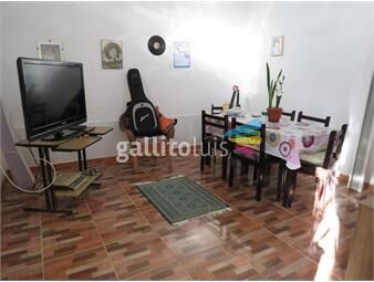 https://www.gallito.com.uy/venta-de-dos-casas-en-el-mismo-terreno-juanico-inmuebles-26081952