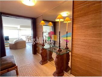 https://www.gallito.com.uy/apartamento-en-primera-linea-de-playa-mansa-inmuebles-26130110