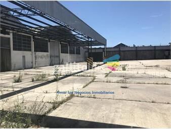 https://www.gallito.com.uy/alquiler-y-venta-local-industrial-galpon-deposito-la-teja-inmuebles-26139611