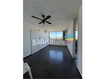 https://www.gallito.com.uy/sobre-camino-carrasco-3-dormitorios-acepta-banco-acept-inmuebles-24950012