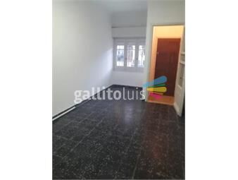 https://www.gallito.com.uy/alquiler-casa-en-pocitos-dos-dormitorio-patio-sin-gastos-inmuebles-26147084