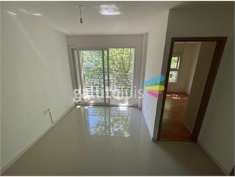 https://www.gallito.com.uy/alquiler-apartamento-1-dormitorio-centro-sky-p-602-s20500-inmuebles-26147719