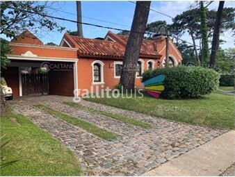 https://www.gallito.com.uy/hermosa-casa-ubicada-en-uno-de-las-mejores-zonas-del-balne-inmuebles-20835415