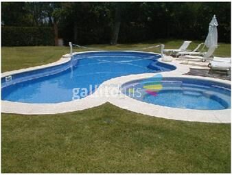 https://www.gallito.com.uy/hermosa-cvasa-con-muy-buen-parque-escucha-oferta-y-financia-inmuebles-25494992