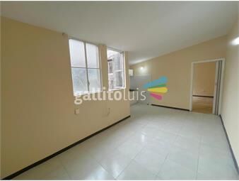 https://www.gallito.com.uy/alquiler-de-apartamento-en-la-comercial-1-dormitorio-inmuebles-26150488