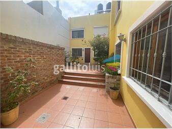 https://www.gallito.com.uy/venta-apartamento-2-dormitorios-pocitos-con-azotea-de-uso-inmuebles-26143957